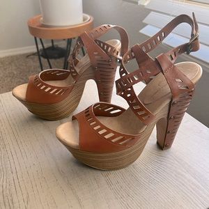 Jessica Simpson Trixie Heels